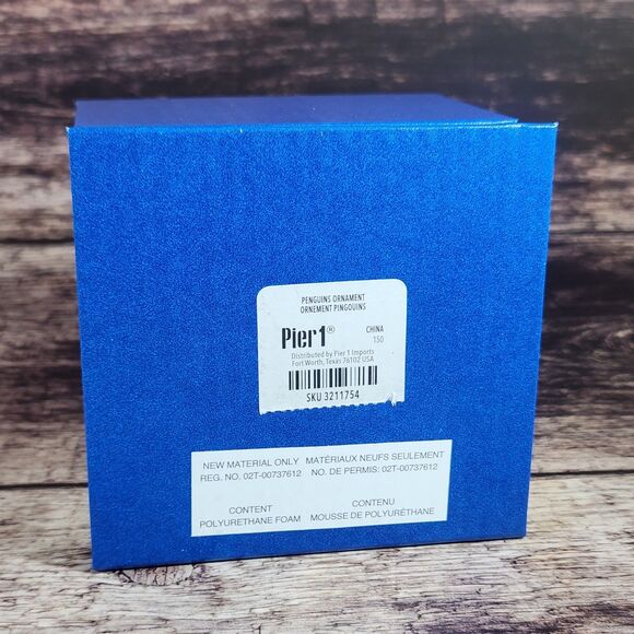Penguins Christmas Ornament Li Bien Reverse Hand Painted Pier 1 One 2017 w Box - Picture 12 of 13